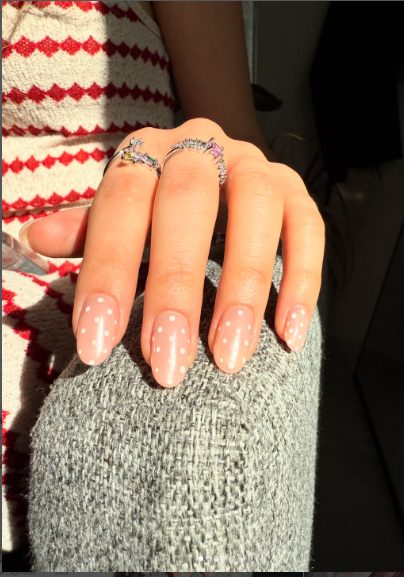 NailsByStar Studio nail art örneği 1